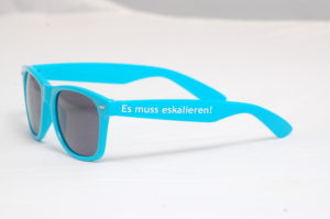 bedruckte Sonnenbrille mit Logo selbst gestalten & selbst designen | Werbeartikel | Werbesonnenbrillen